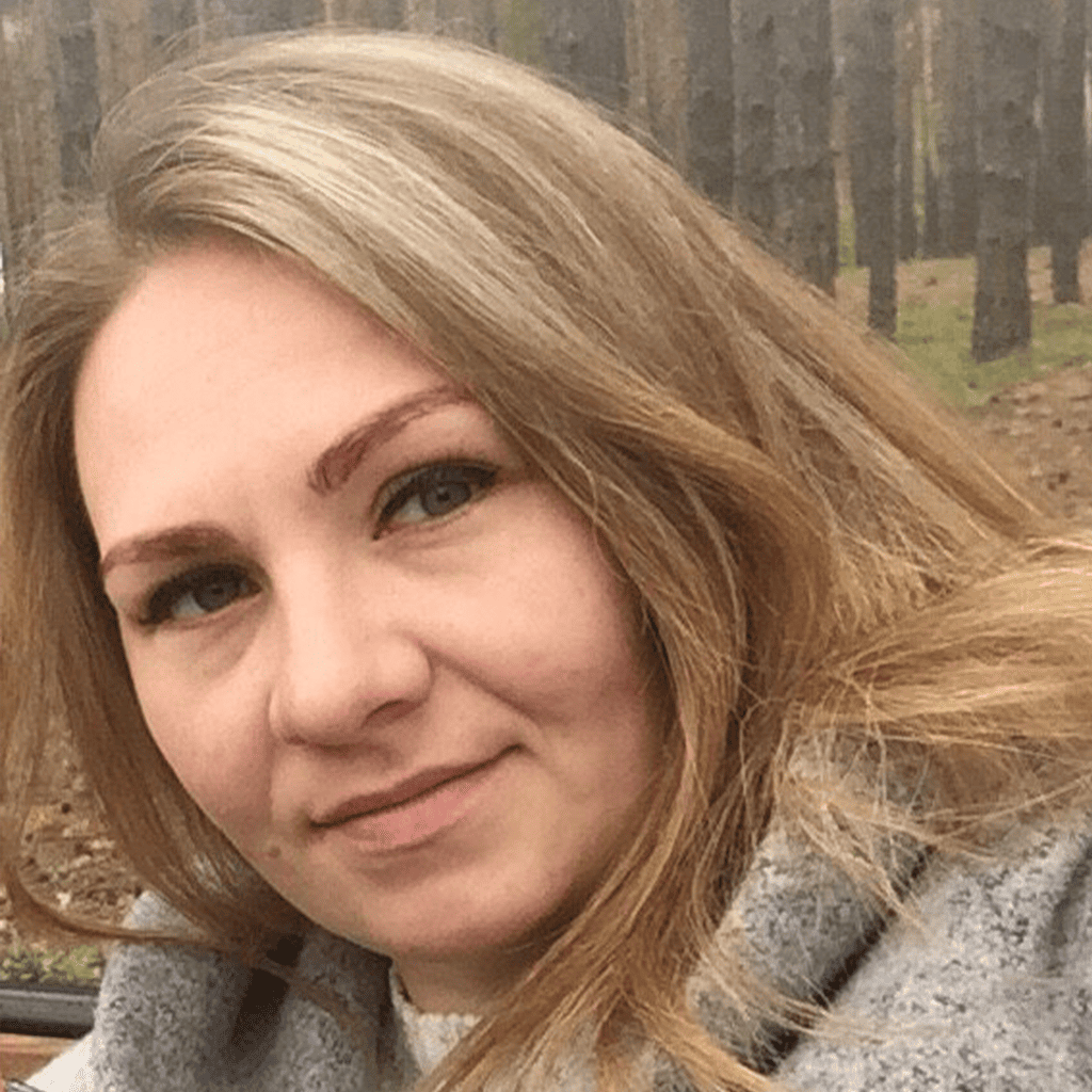 Менеджер Марина